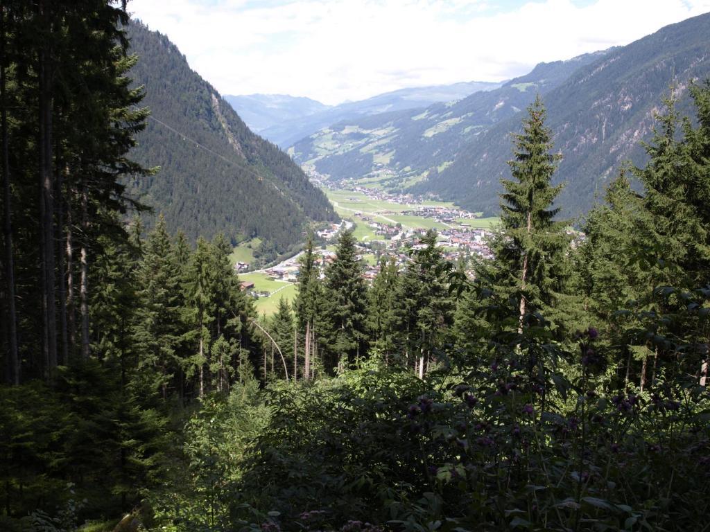 Gaestehaus Christoph Ried im Zillertal Exterior foto